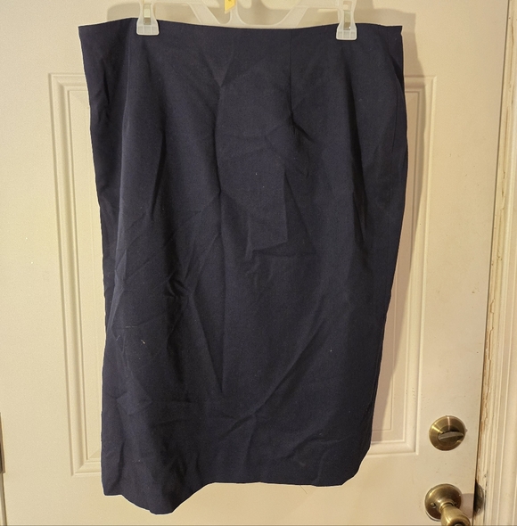e style Dresses & Skirts - Vintage E Style Ebony Pencil Skirt Size 18 Navy Blue Zipper Knee Length